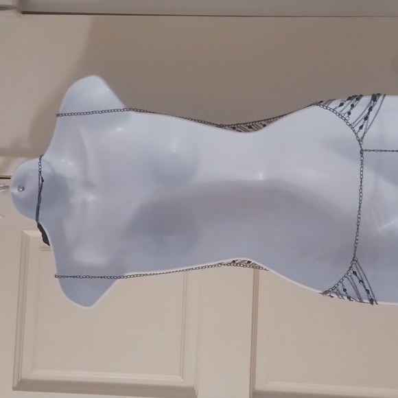 Coachella Bound Beaded Chain Vest - Picture 5 of 6